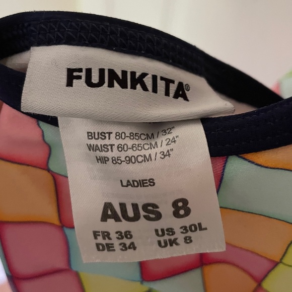 Funkita swimsuit - Picture 4 of 4